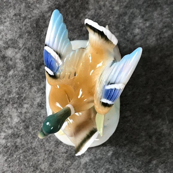 Vintage ESD Japan Hand Painted Ceramic Bird Figurines - Picture 7 of 8